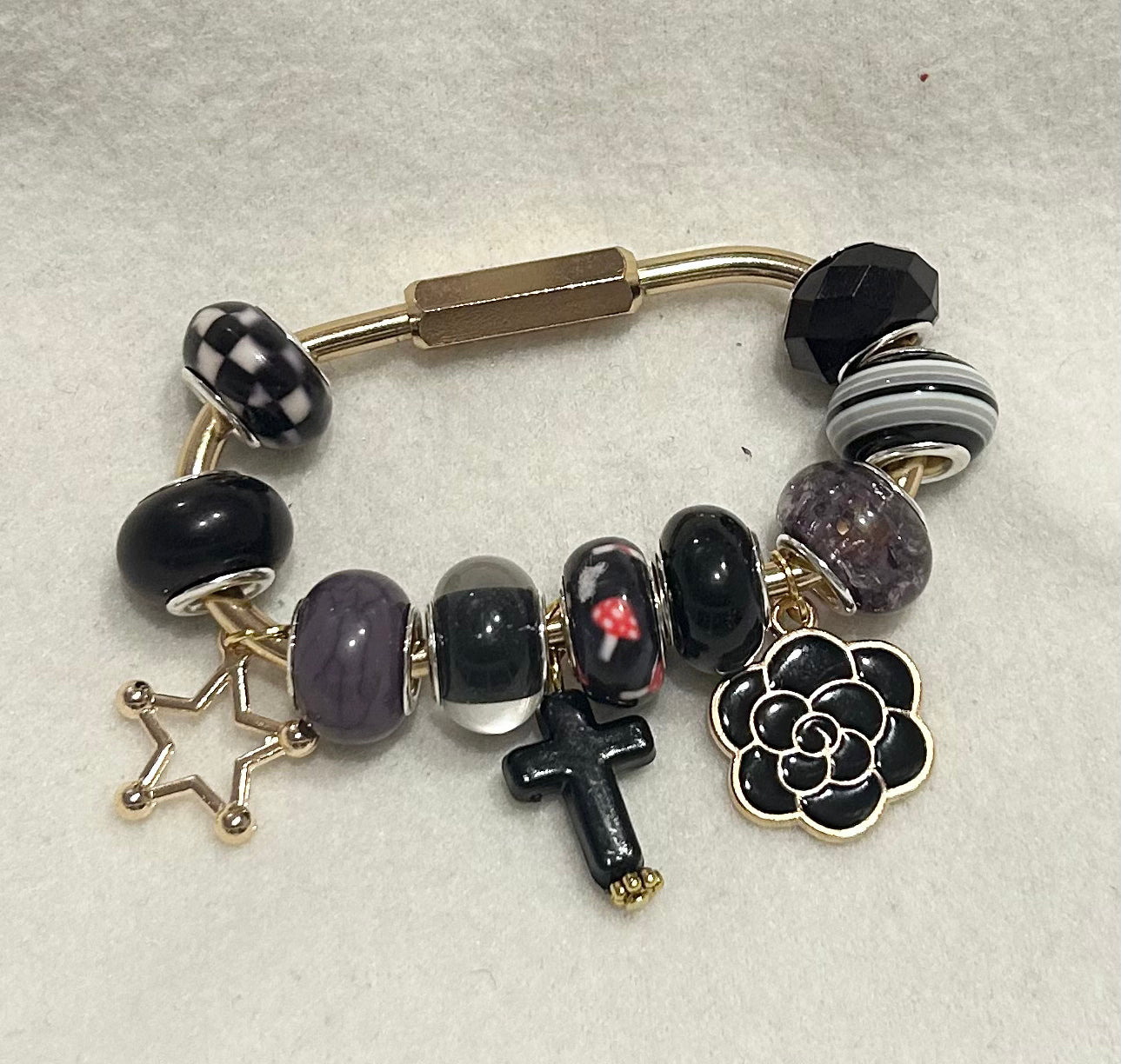 **LIMITED RELEASE** Beaded Carabiner Bag Charms
