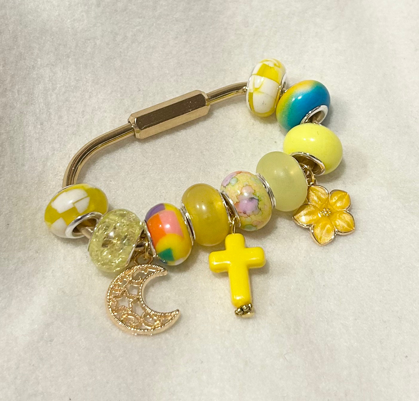 **LIMITED RELEASE** Beaded Carabiner Bag Charms